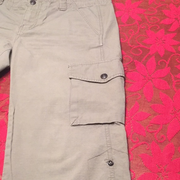 Gap Adventure Cargo Capris - Picture 2 of 8